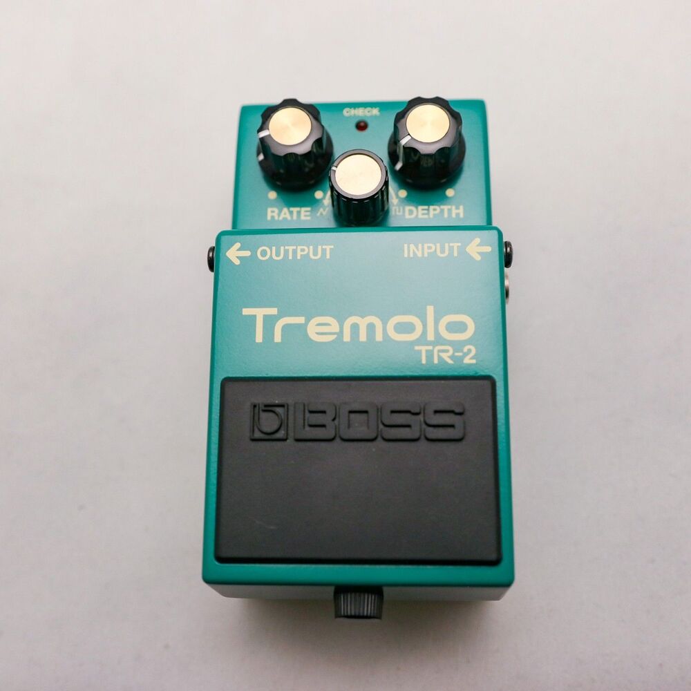 Like New Boss TR-2 Tremolo Guitar Effect Pedal